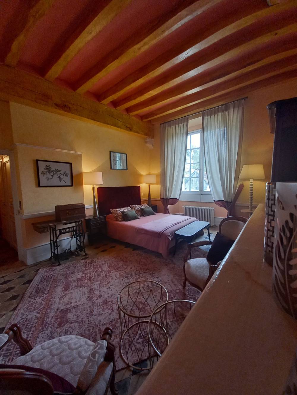 Chambre 1 côté parents-min